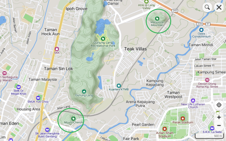 Peta lokasi asal Kampung Kepayang (2025), di antara Gunung Cheroh di sebelah barat daya, sehingga Gunung Matsurat di sebelah timur laut (mercu-mercu tanda dibulatkan hijau)